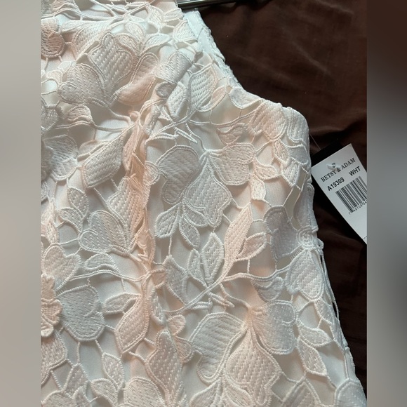 Virgin White Lace Appliqué Dress - Picture 14 of 16